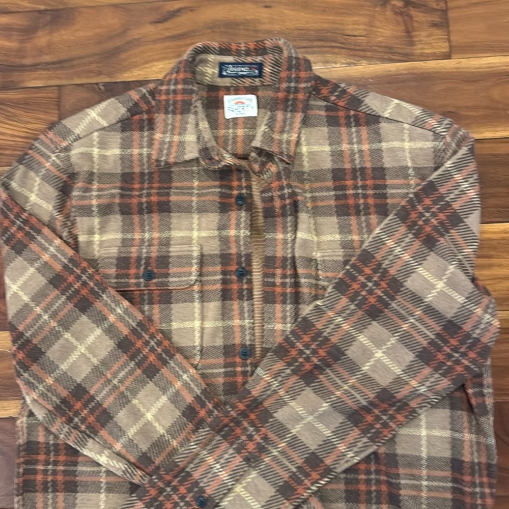 Faherty The Legend Shirt, size S NWOT (Men’s)